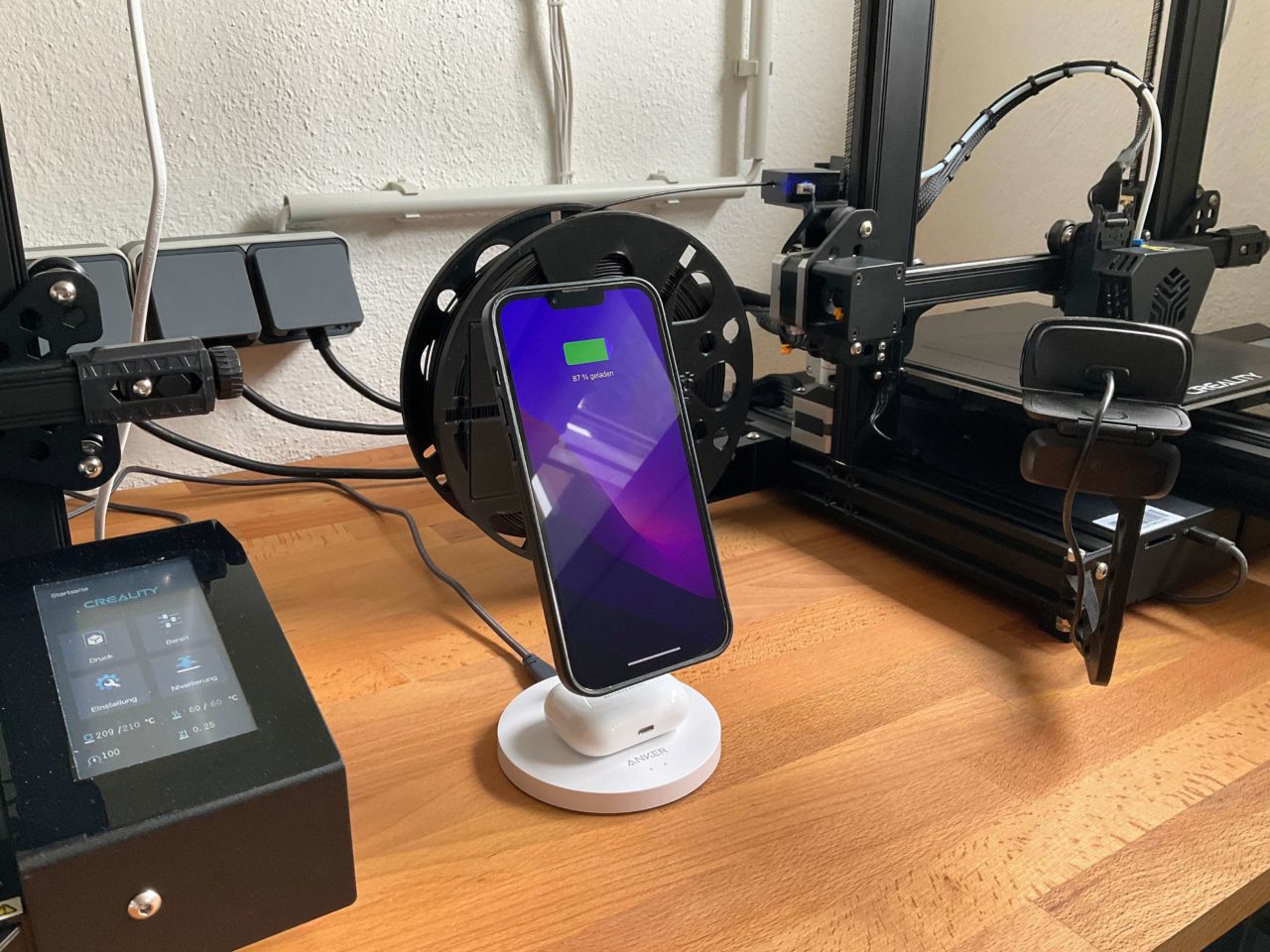 PowerWave 2in1 Stand von Anker iPhone und AirPods