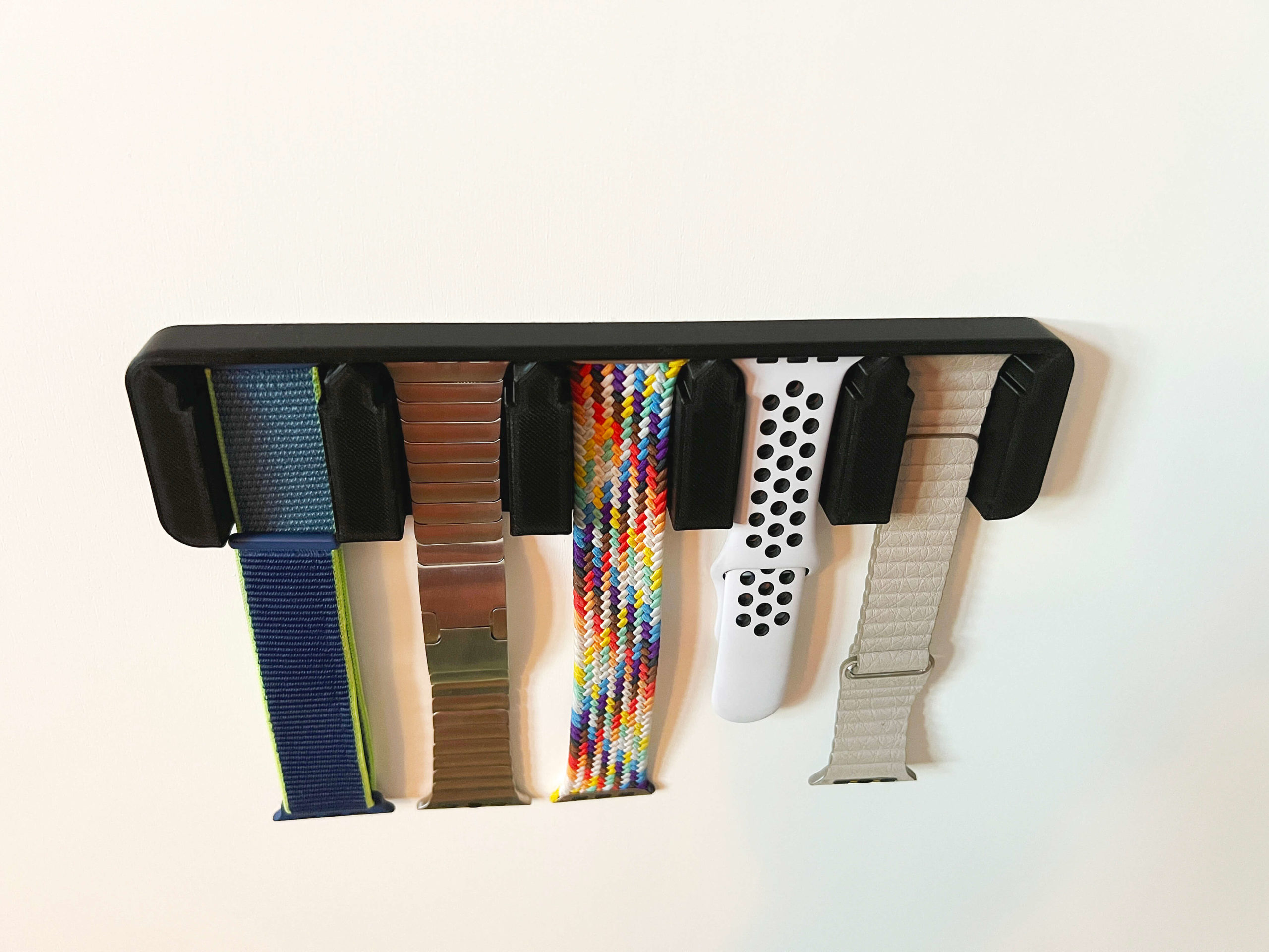 Apple-Watch-Bandhalterung-Schwarz4-scaled Neues Produkt im Shop: Apple Watch Bandhalterung