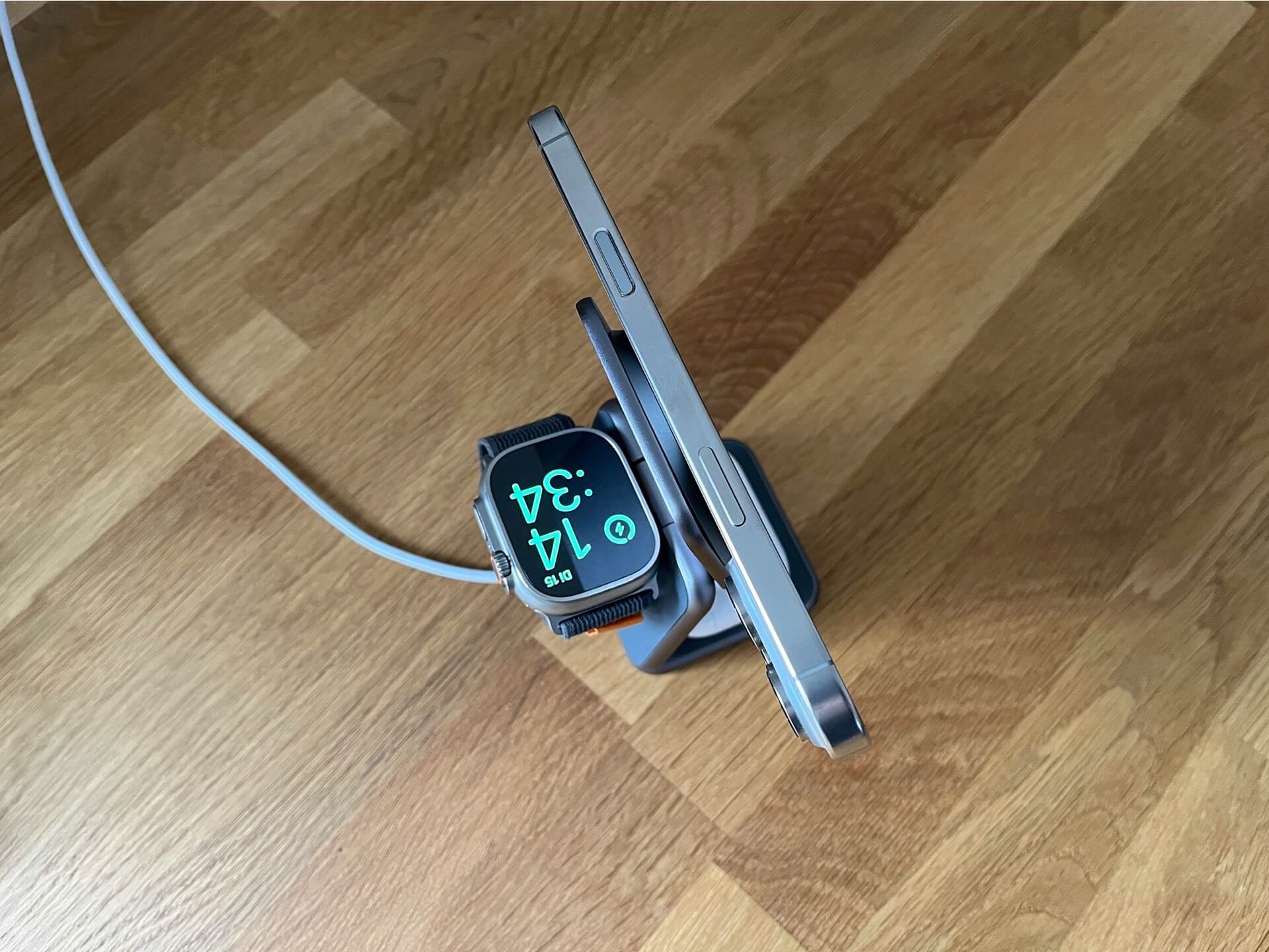 X40 3-in-1-Ladestation mit Qi2 von KUXIU - iPhone, Apple Watch und AirPods zeitgleich aufladen