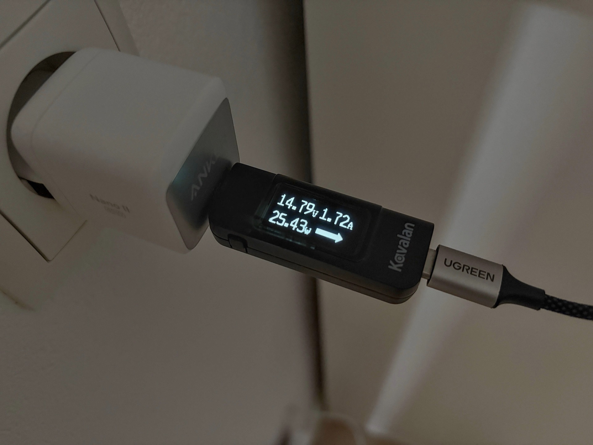 MagFlow-Pro-Qi-2.2-Ladegeraet-von-UGREEN1 MagFlow Pro Qi 2.2 Ladegerät von UGREEN